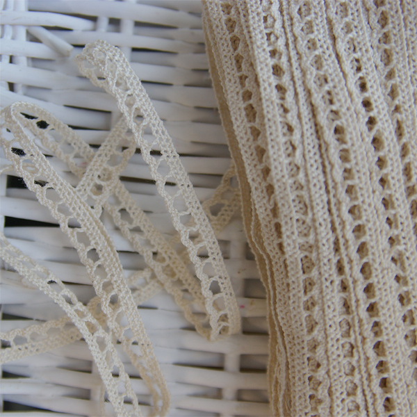 Кружево вязаное 0,9 см "Фестончики", цвет кремовый (035843)