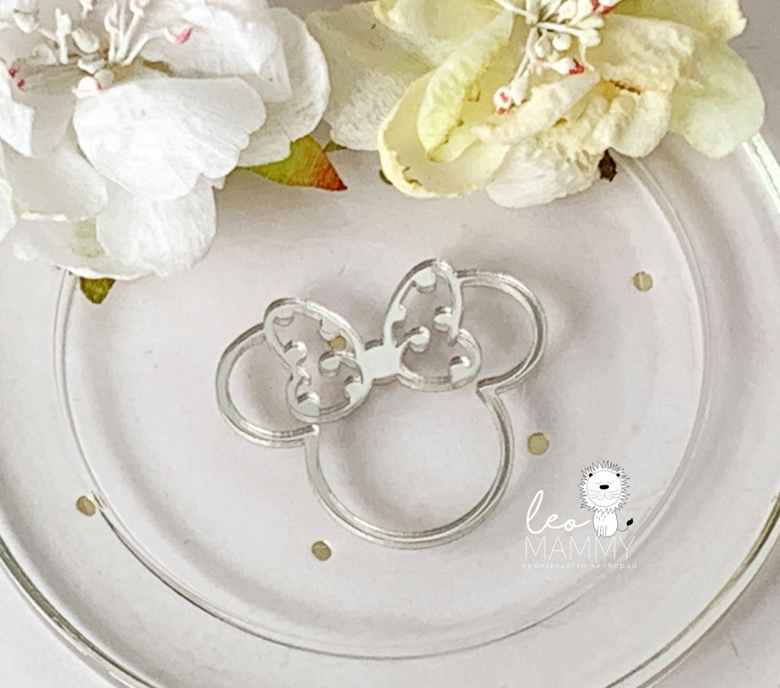 Декор из акрила "Микки Маус девочка", цвет серебряный