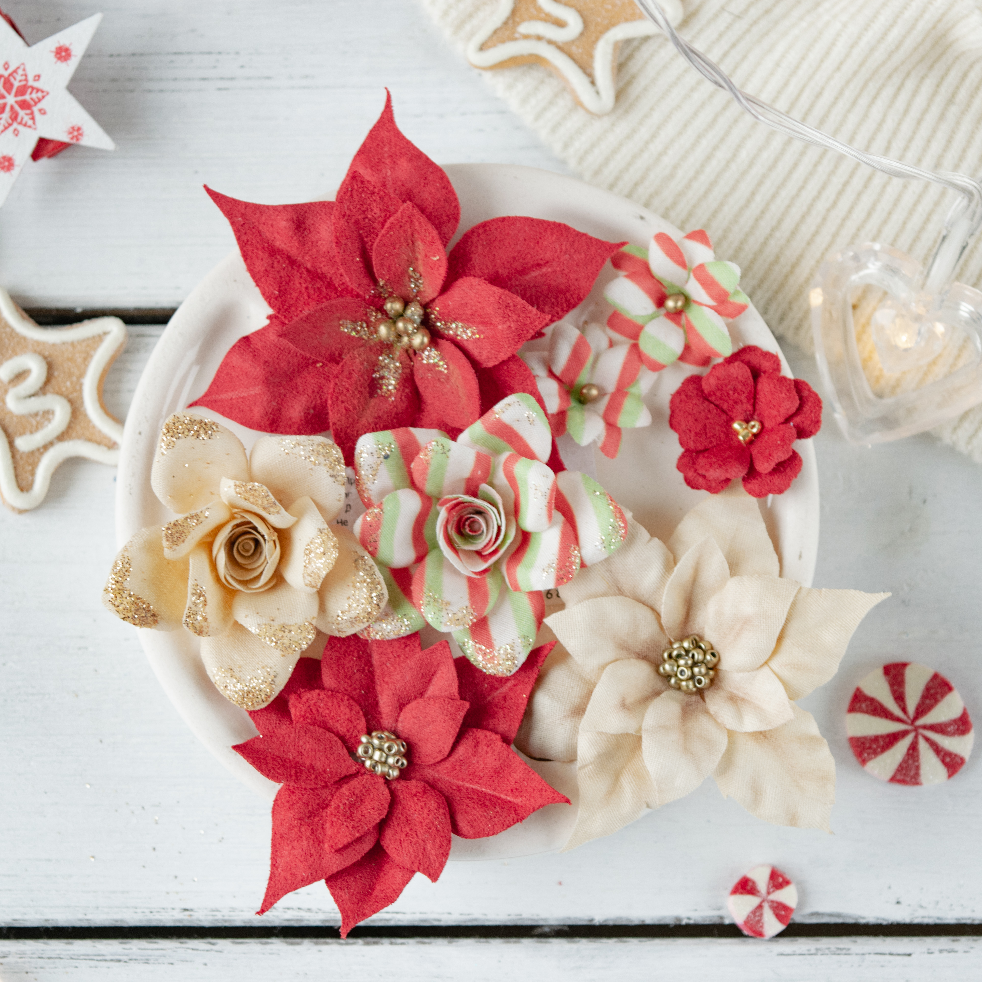 Набор тканевых цветов Pastel Flowers "Сказочная зима с пуансетией", красный