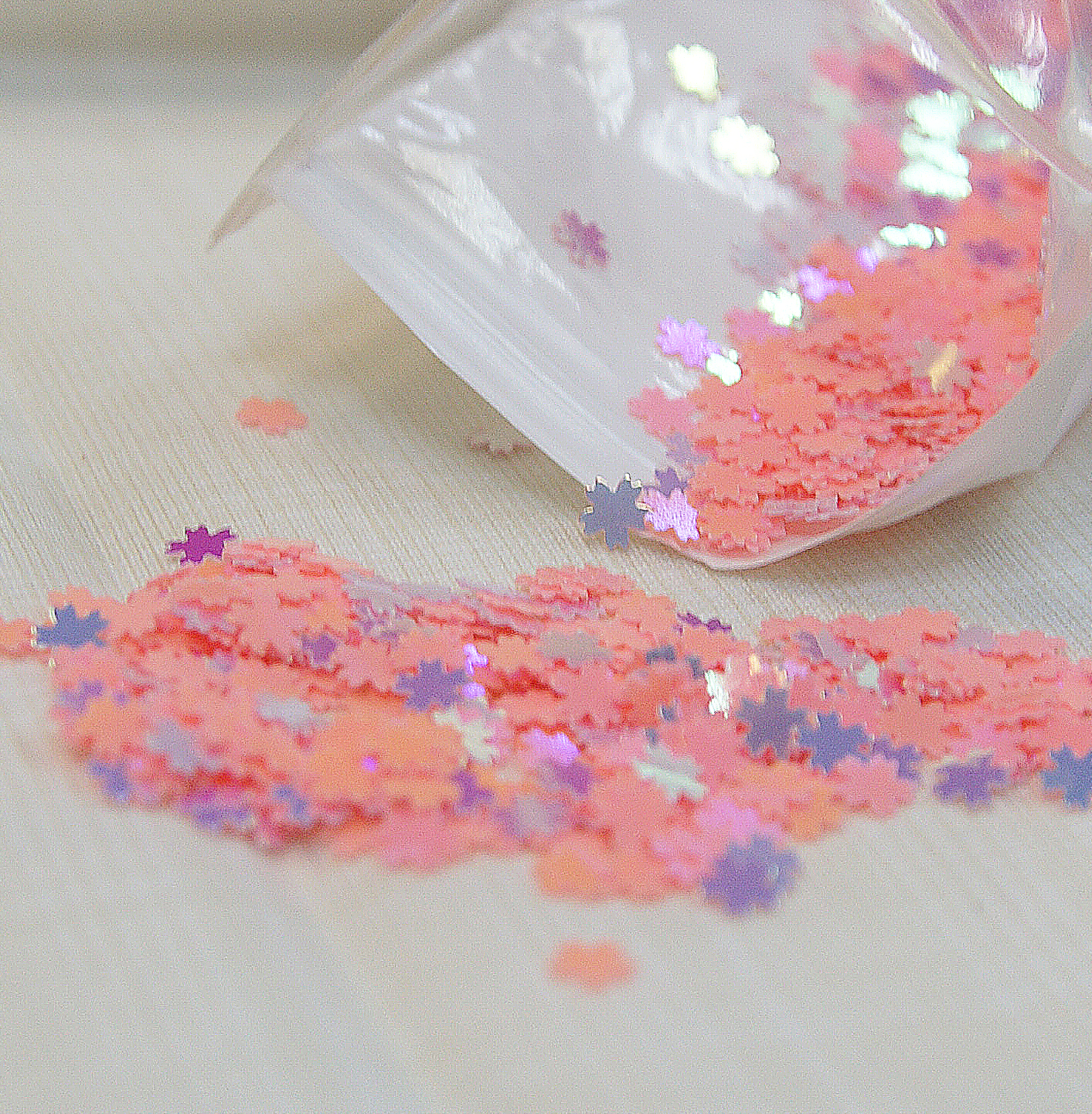 Пайетки-цветочки, цвет персиково-розовый