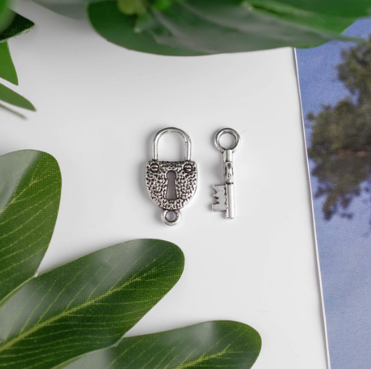 Декор металлический "Замочик и ключик"