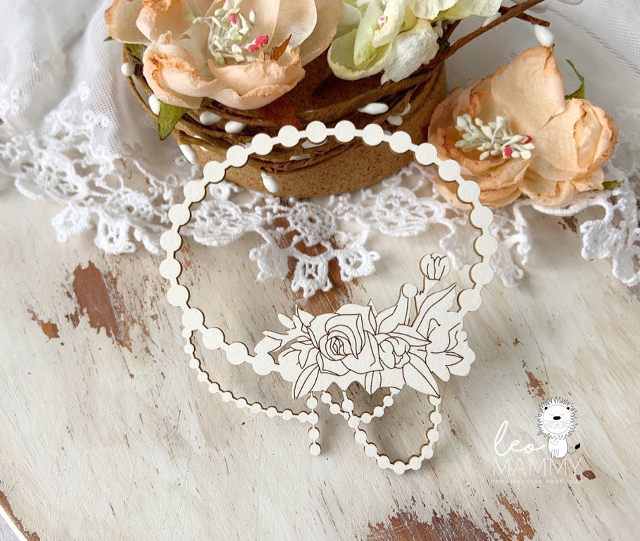 Чипборд LeoMAMMY "Рамочка жемчужная с цветами"