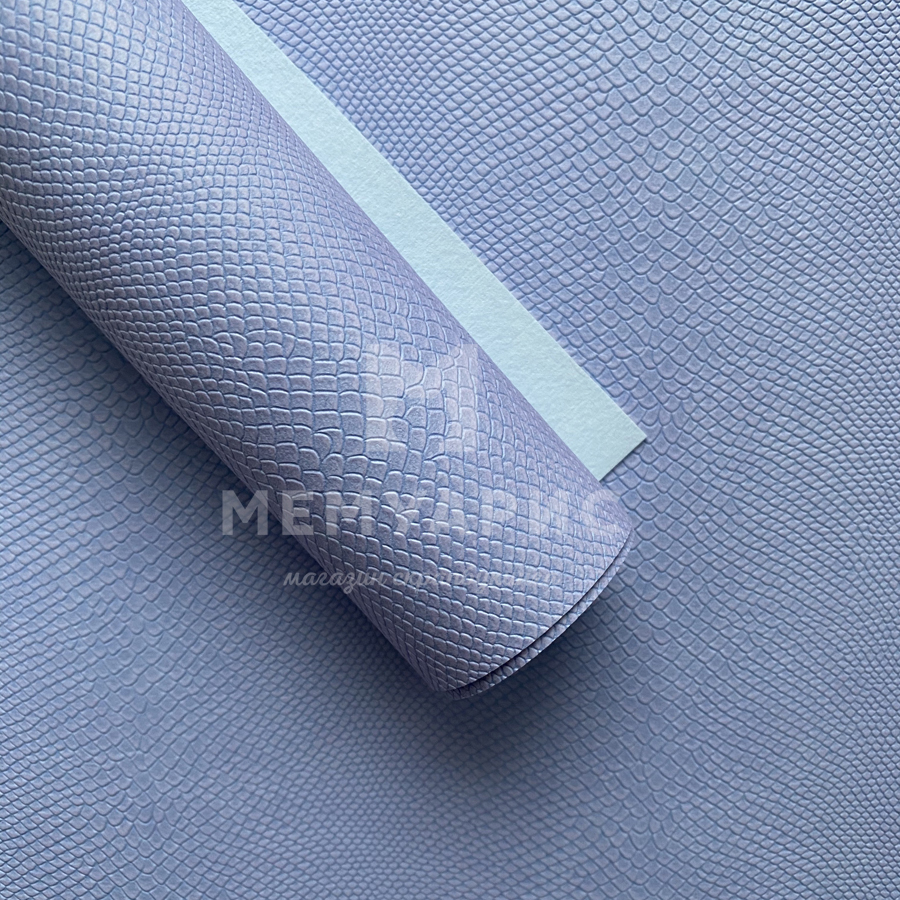 Кожзам переплётный "ПИТОН" 35 х 50 см. Цвет светлый лиловый