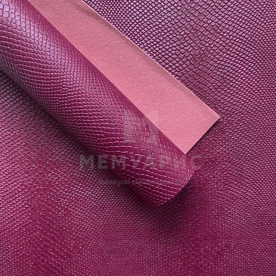 Кожзам переплётный "ПИТОН" 35 х 50 см. Цвет черешня