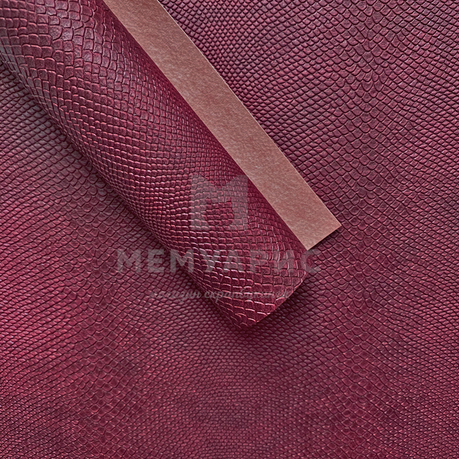 Кожзам переплётный "ПИТОН" 35 х 50 см. Цвет винный