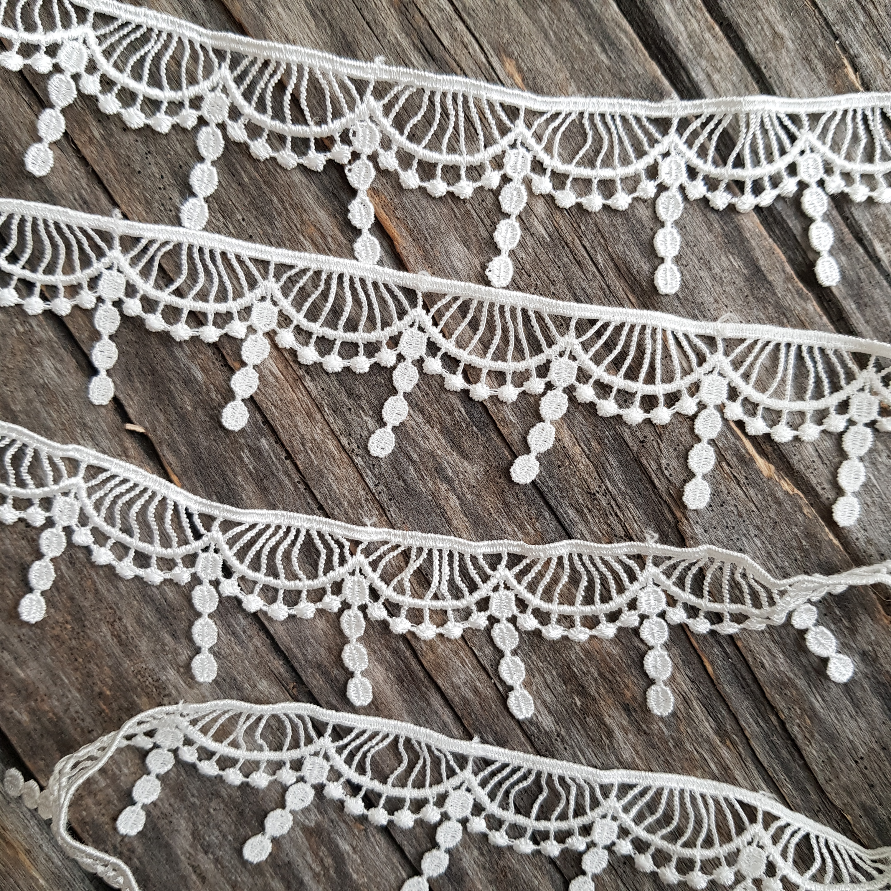 Кружево 3 см "Арка и подвеска", цвет белый