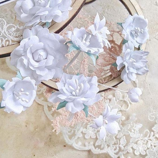 Набор тканевых цветов ArtBounty "Белый микс"