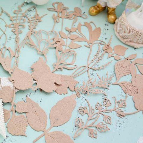 Набор бумажных листьев Соседские цветочки крафт