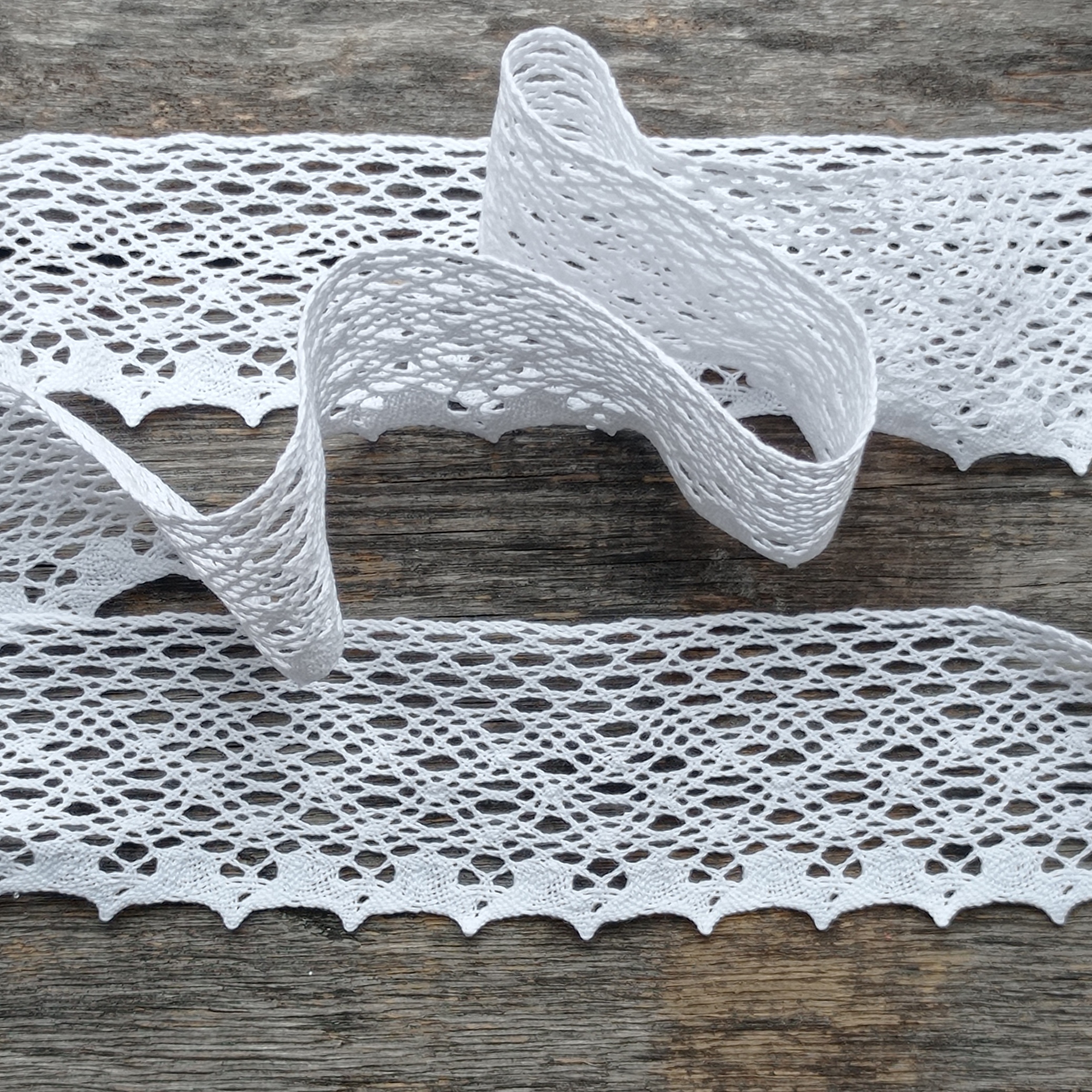 Кружево вязаное 5,5см цвет белый (0406766)
