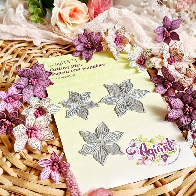 Нож для вырубки Agiart "Амариллис"