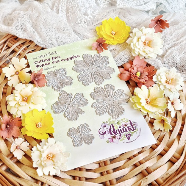 Нож для вырубки Agiart "Азалия"