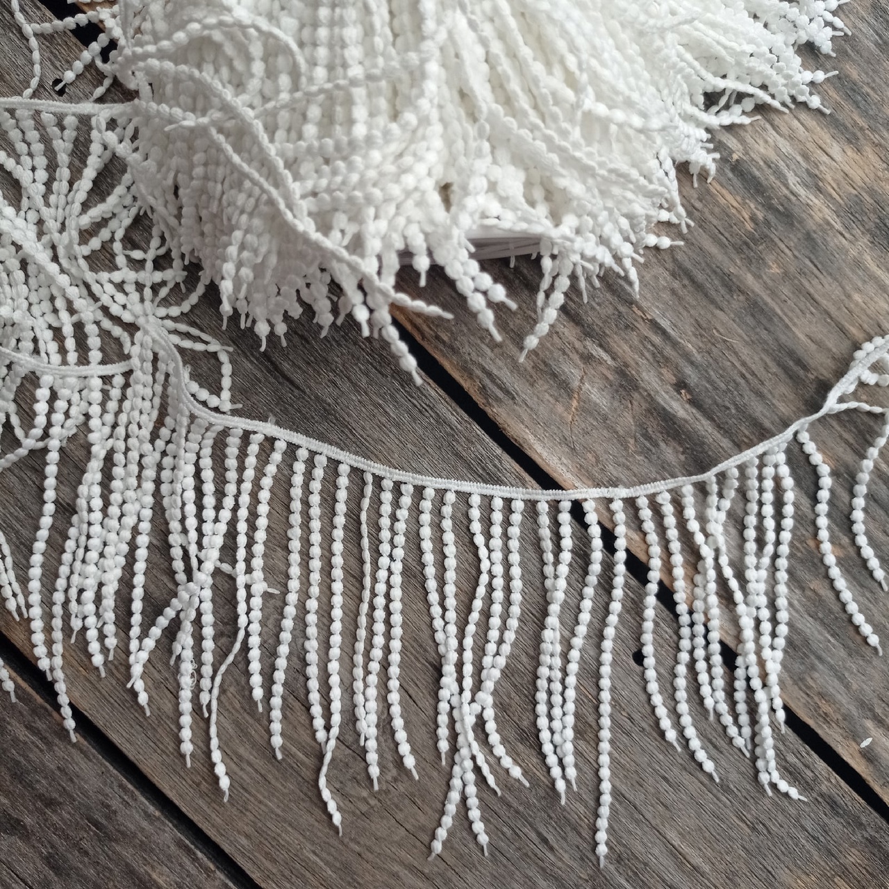 Кружево 9 см "Подвески нити жемчуга" цвет белый