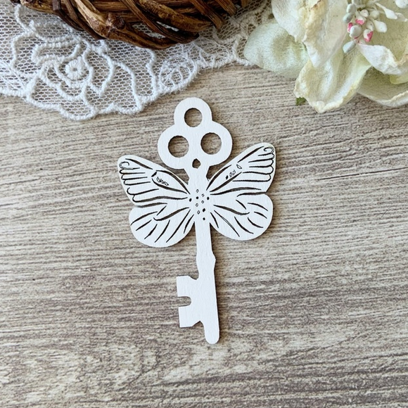 Чипборд LeoMAMMY "Ключ с бабочкой"