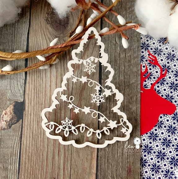 Чипборд LeoMAMMY "Ёлочка с гирляндами"