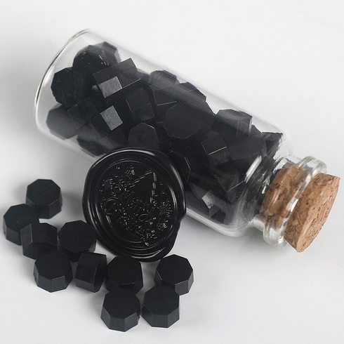 Сургуч восьмигранник в стеклянной бутылочке ЧЁРНЫЙ 15гр