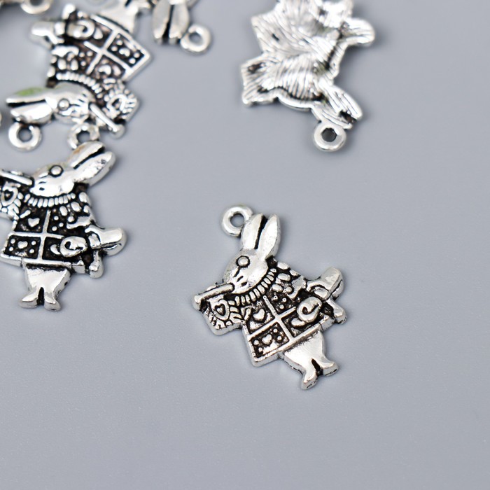 Подвеска металлическая "Заяц-паж" Серебряный (221)