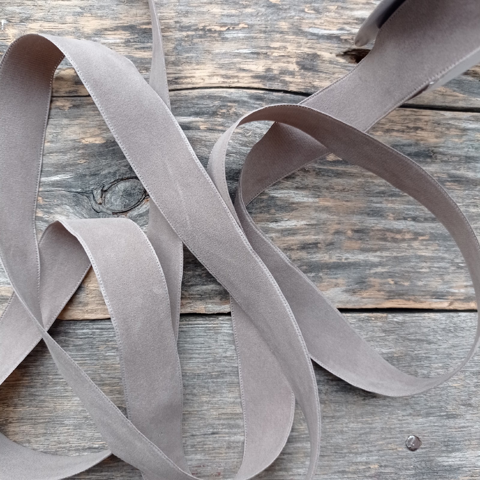 Лента замша 25 мм Серый