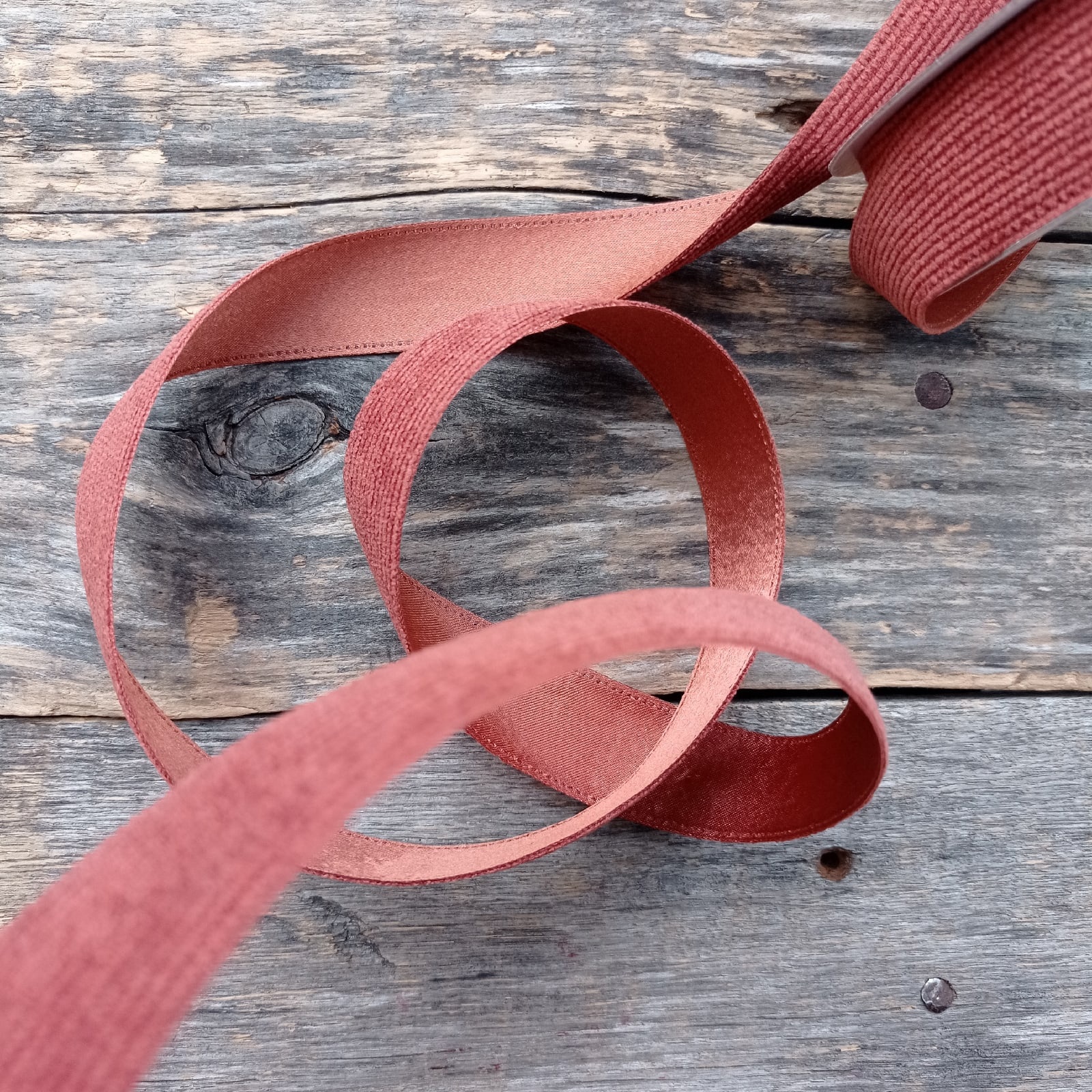 Лента вельвет/атлас 25 мм Паприка