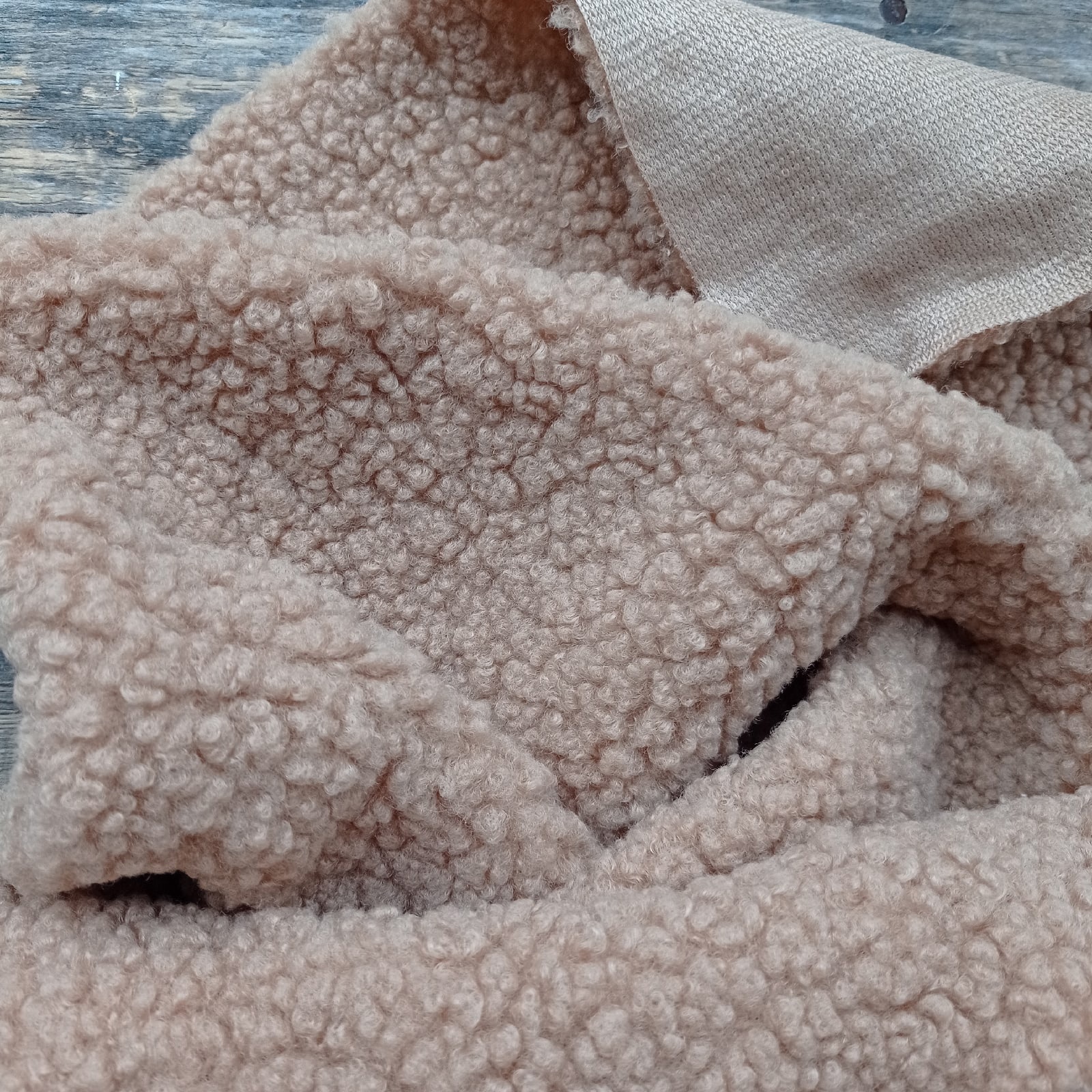 Мех искусственный под овчину 50*40 Светло-коричневый