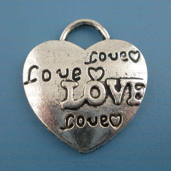 Подвеска металлическая "Сердце Love. Цвет серебряный. (109)