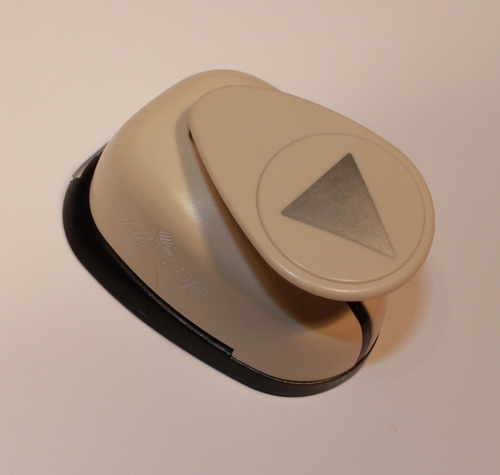 Дырокол 2,5 см "Флажок-треугольник"