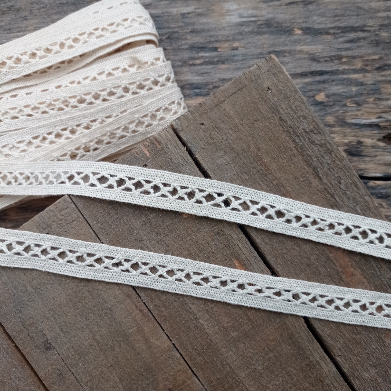 Кружево вязаное 1,5см "Пересечения" Крем