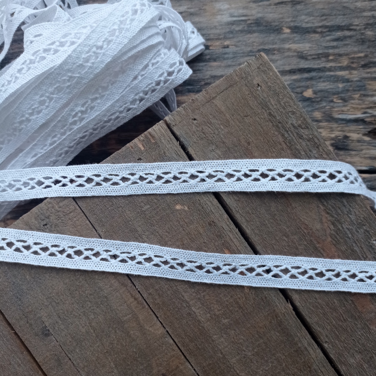 Кружево вязаное 1,5см "Пересечения" Белый