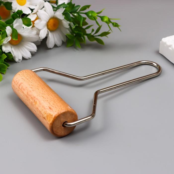 Роликовый валик деревянный