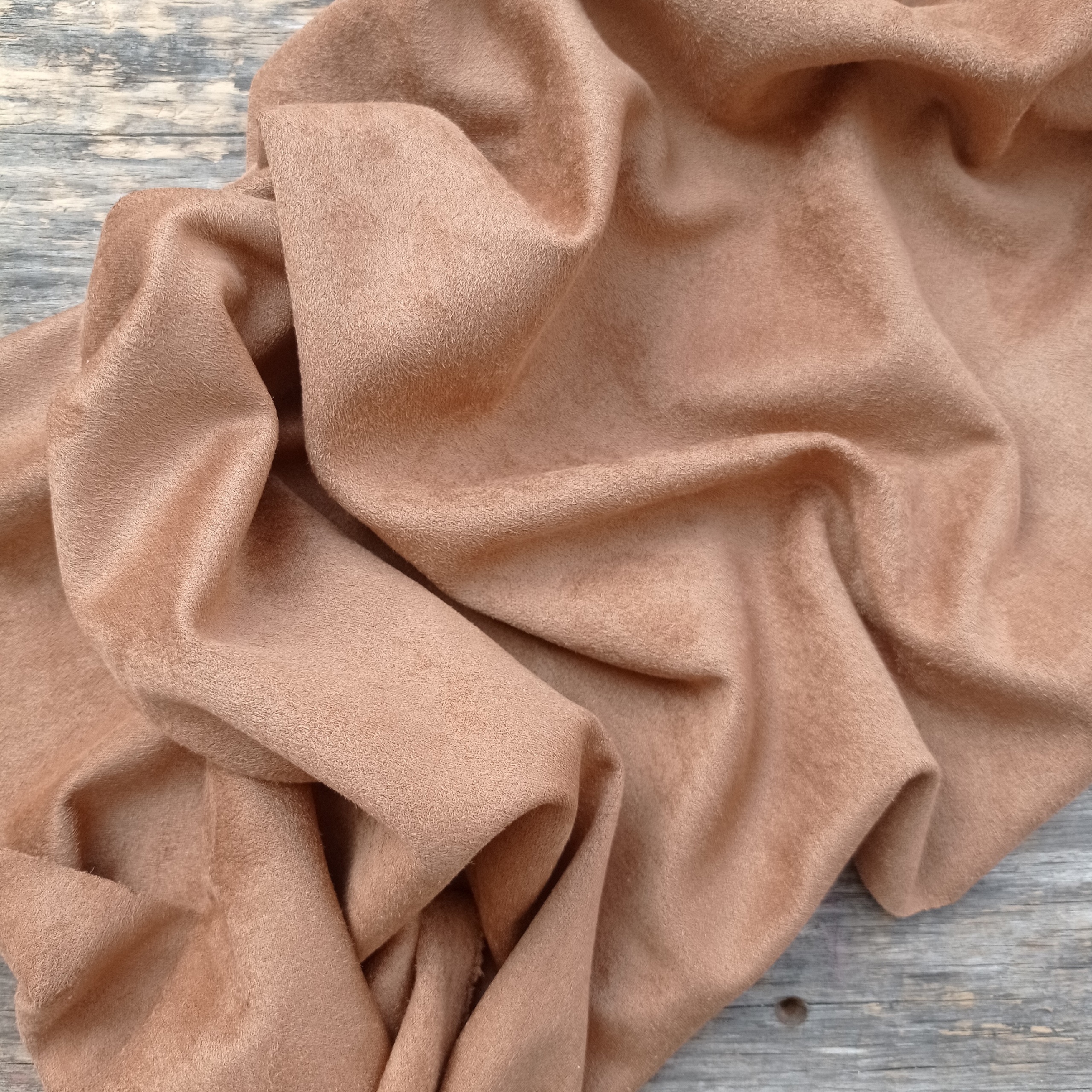 Замша искусственная двусторонняя 32 х 72 см Фундук