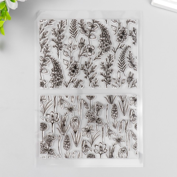 Фоновый штамп "Садовые цветы"