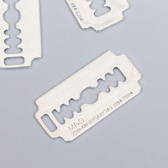 Подвеска металлическая "Лезвие" Серебряный