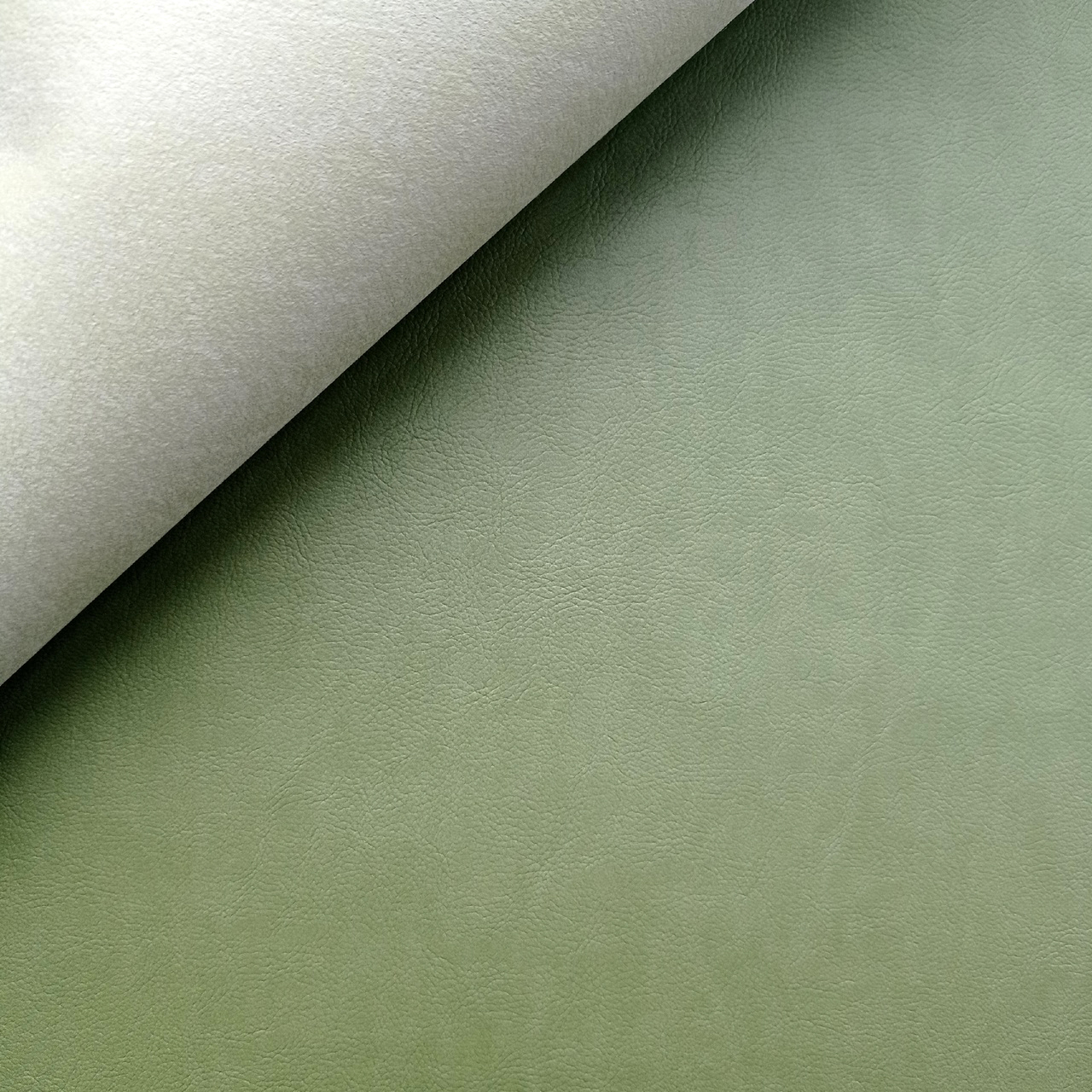 Кожзам переплётный "Под кожу" 33 х 70 см Травяной