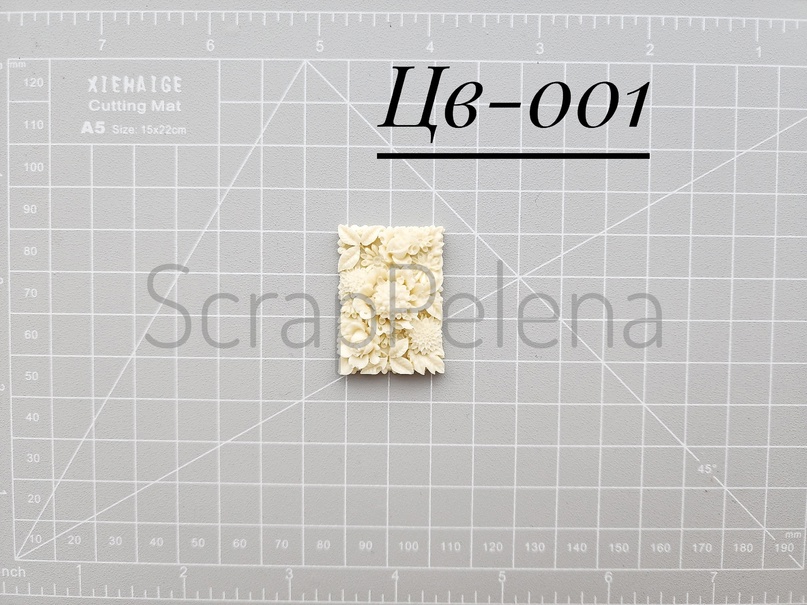 Пластиковая фигурка "Цветочное панно малое"