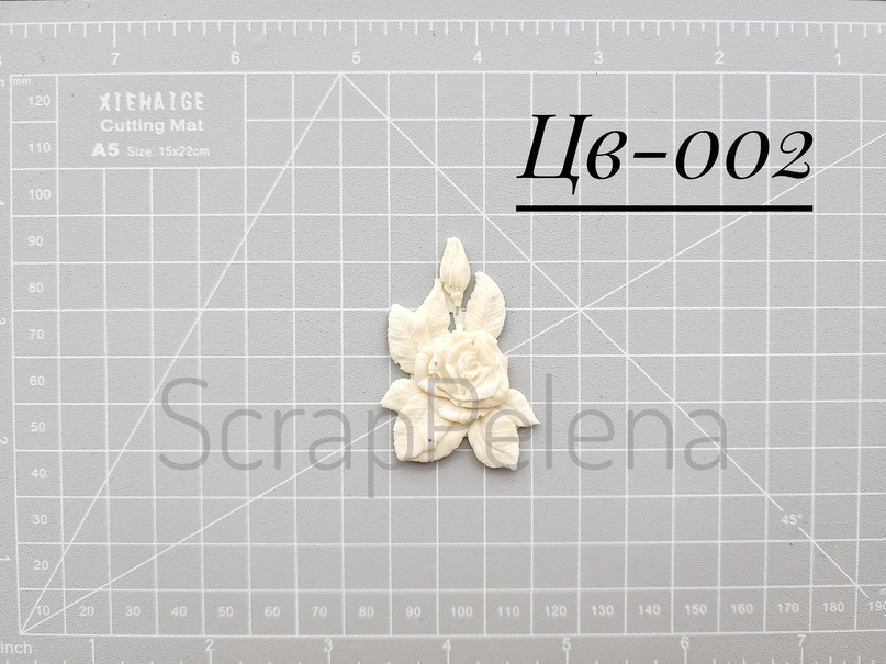 Пластиковая фигурка "Ветка розы"