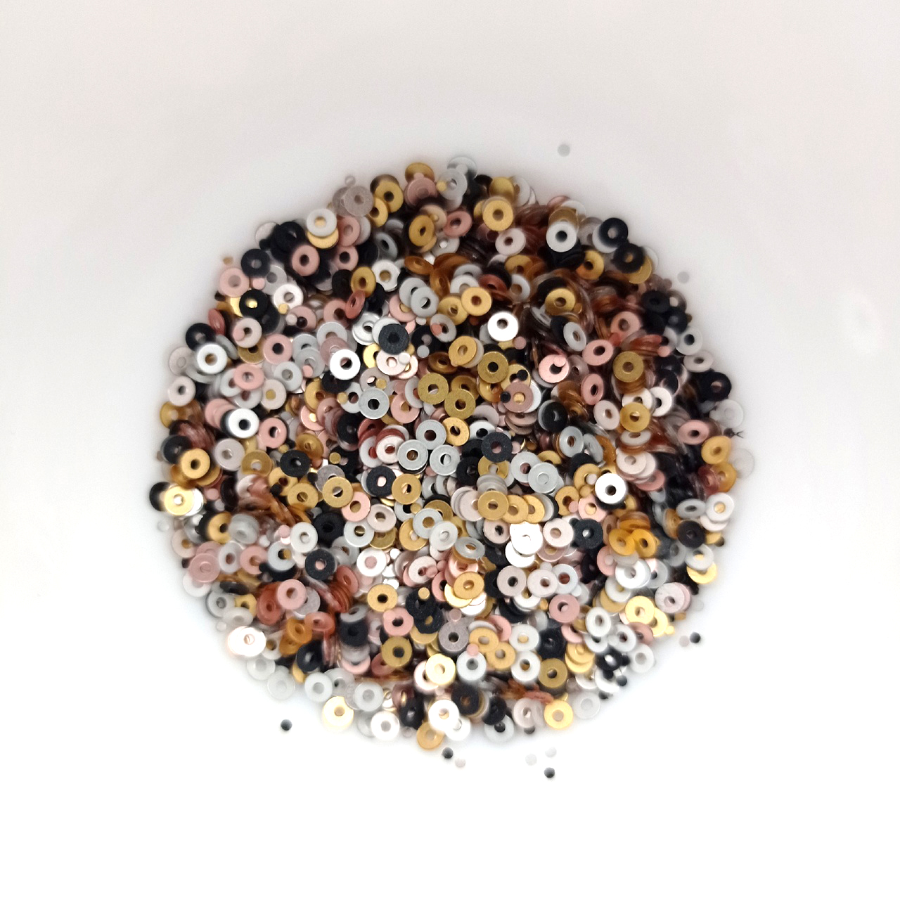 Пайетки плоские 2мм "Великий Гэтсби"