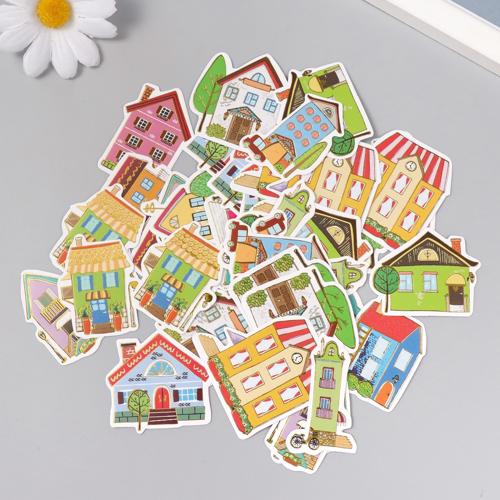 Бумажные наклейки с золотым тиснением "Домики"