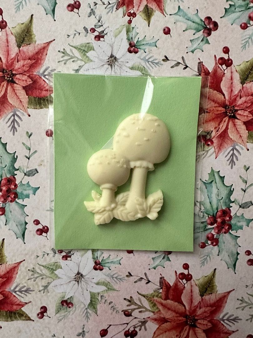 Пластиковый декор "Грибы парочка"