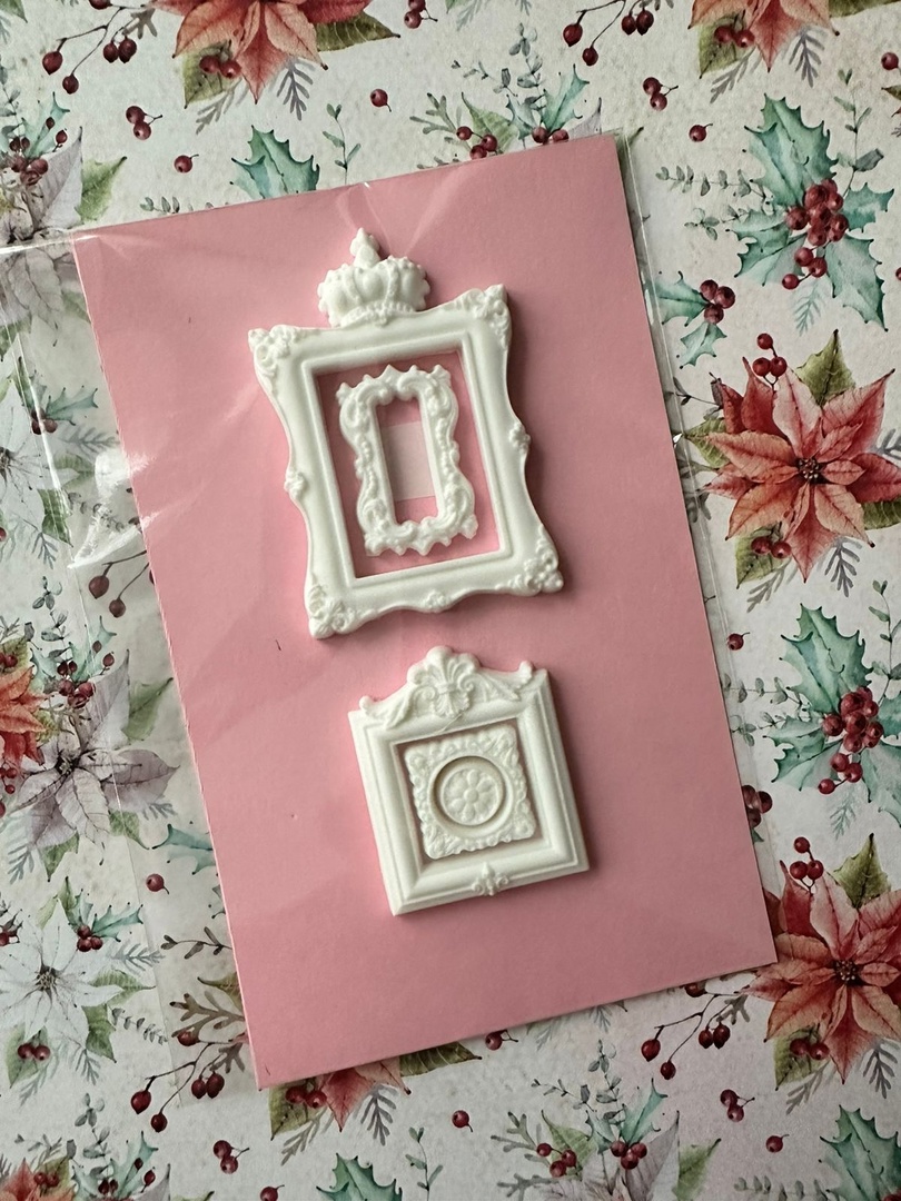 Пластиковый декор "Рамки имперские с короной"