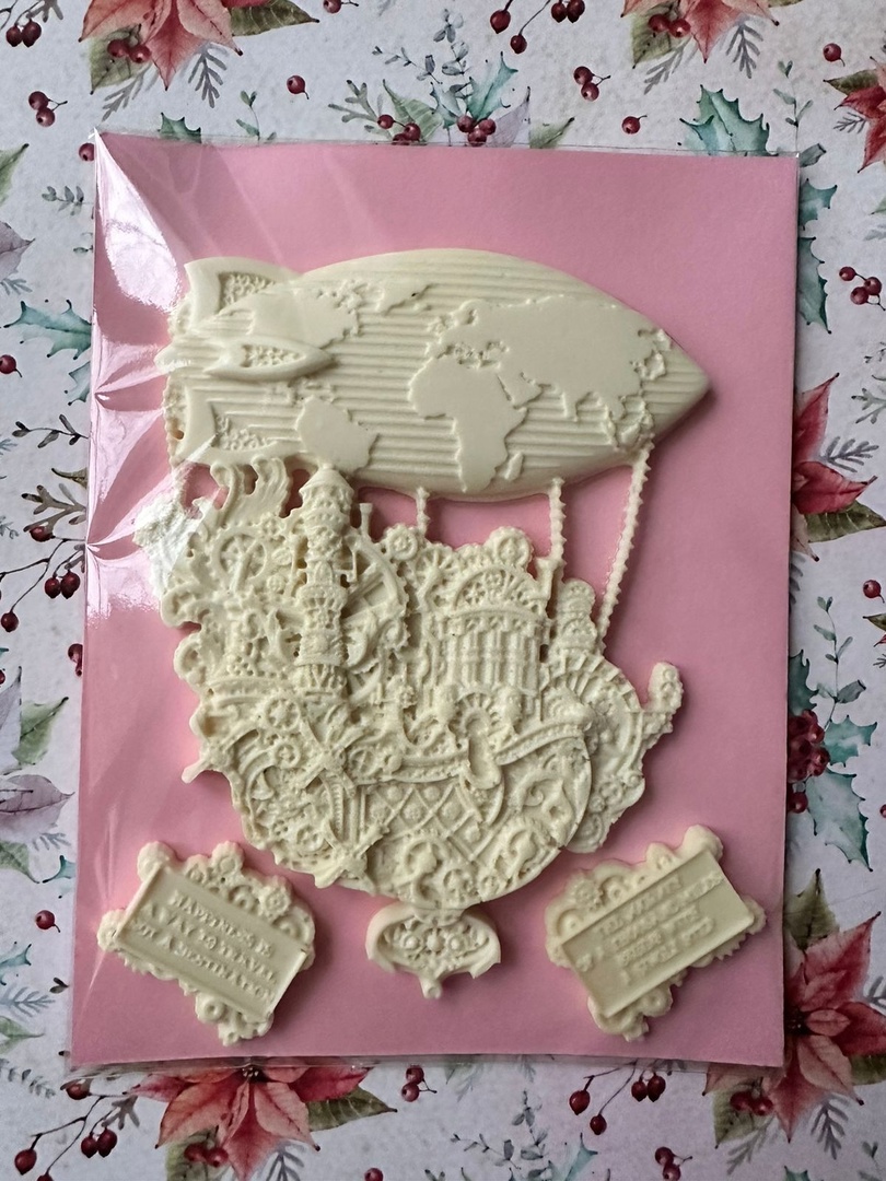 Пластиковый декор "Дирижабль стимпанк"