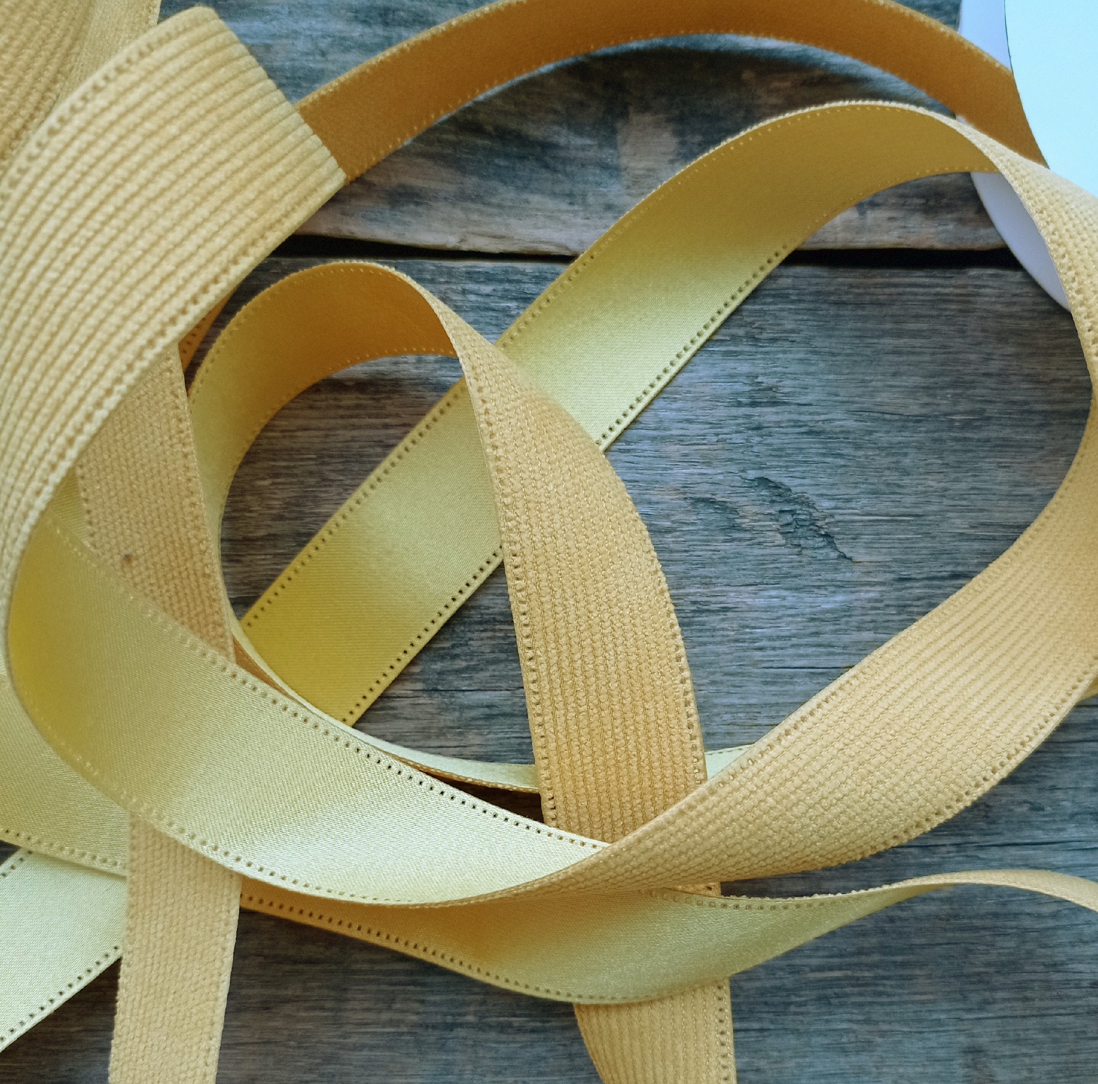 Лента вельвет/атлас 25 мм Солнышко