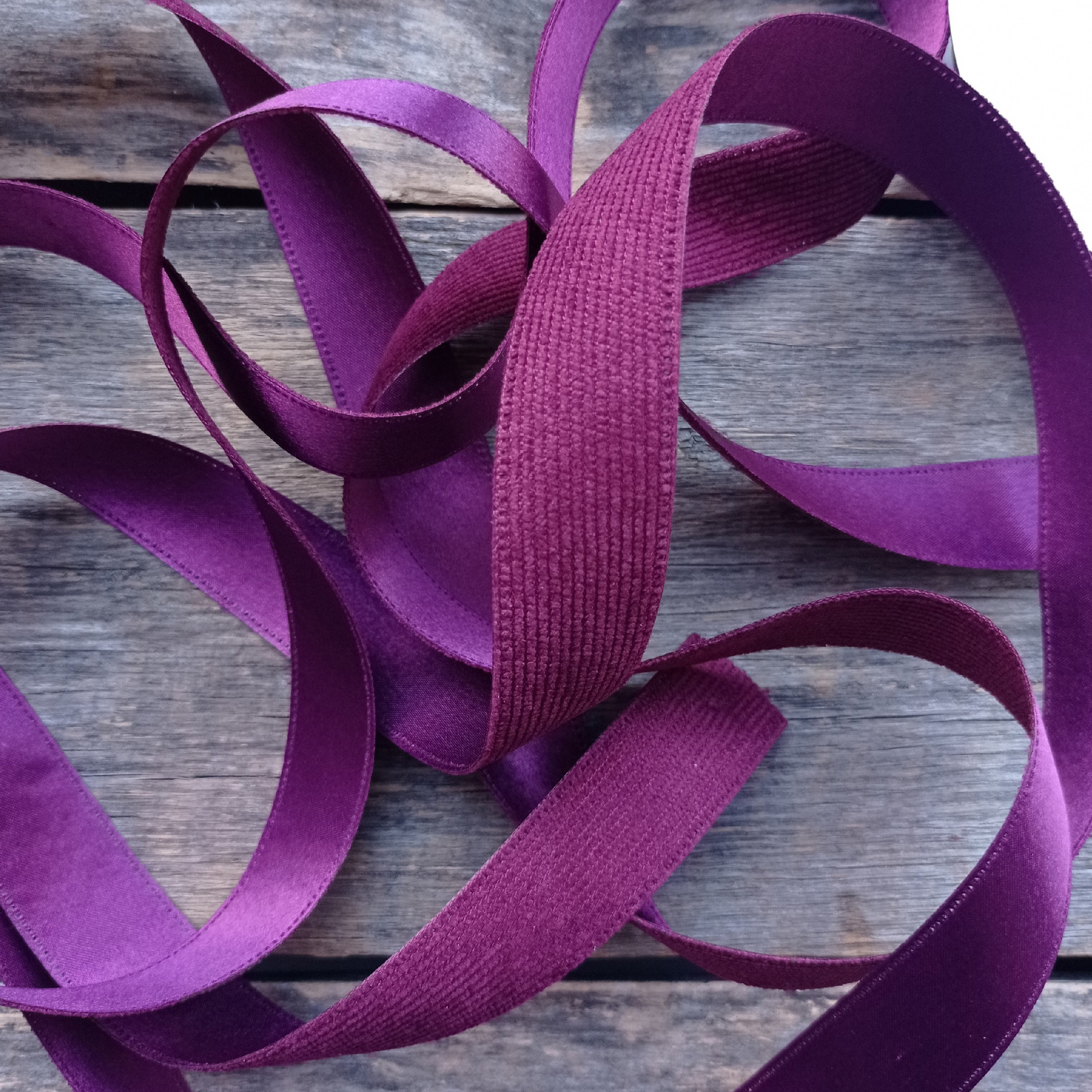 Лента вельвет/атлас 25 мм Слива