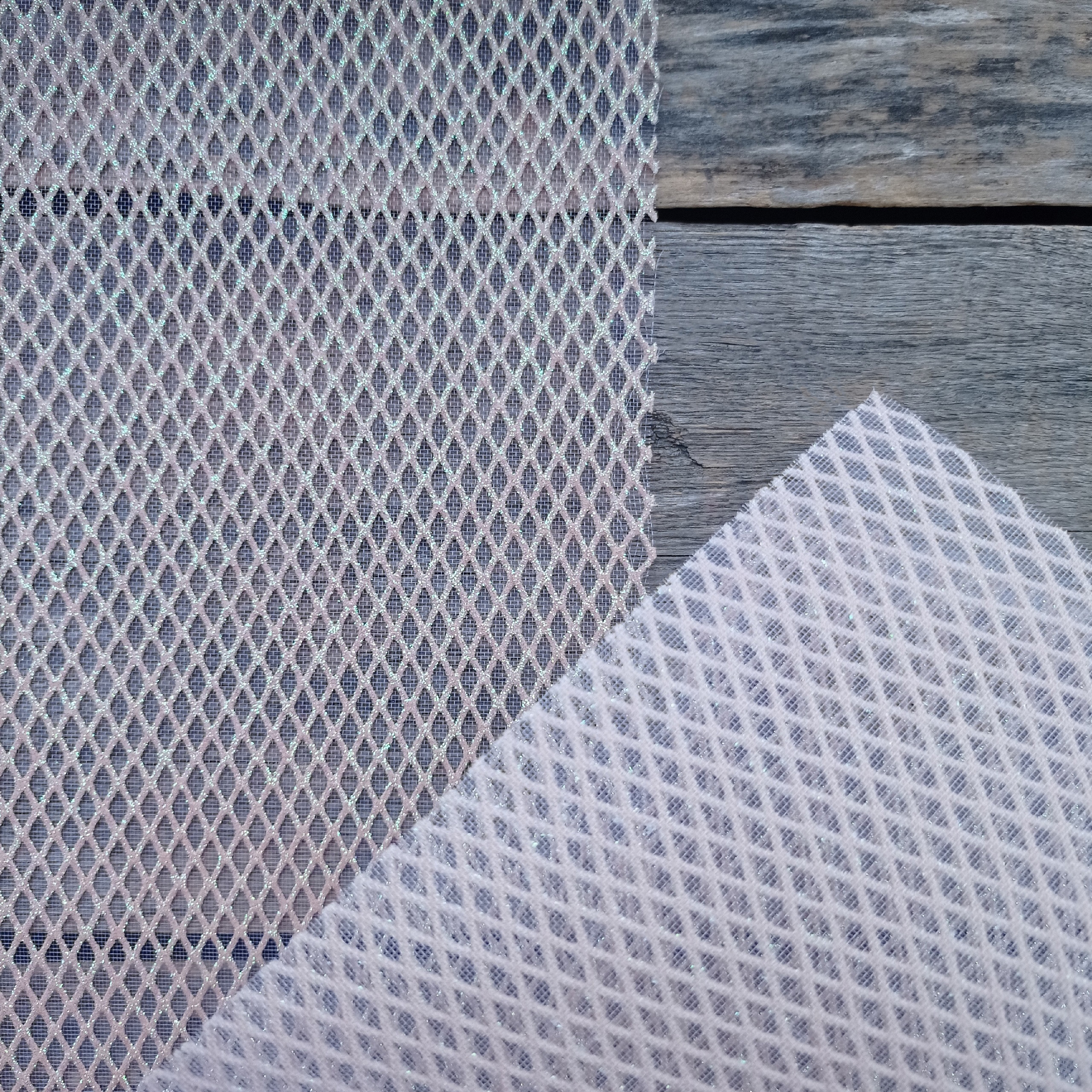 Сетка декоративная "Ромбики" А4 Персиковая с глиттером