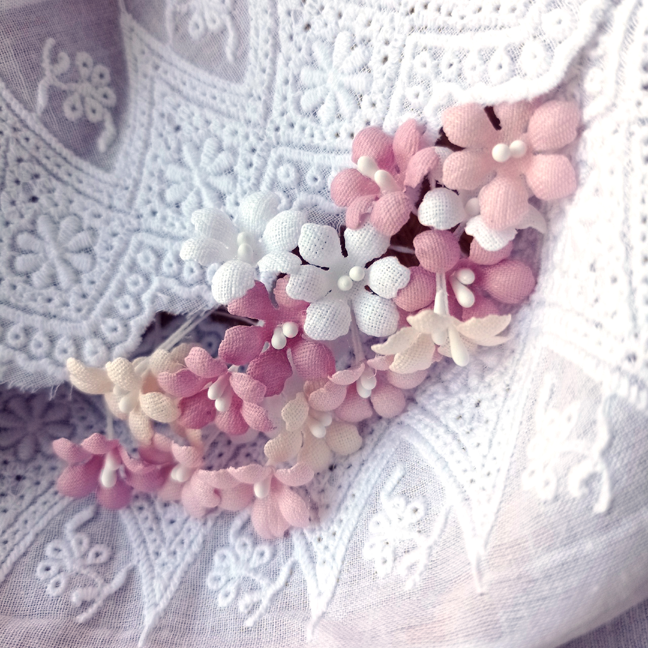 Набор мелкоцветов из ткани "Розовый рассвет"