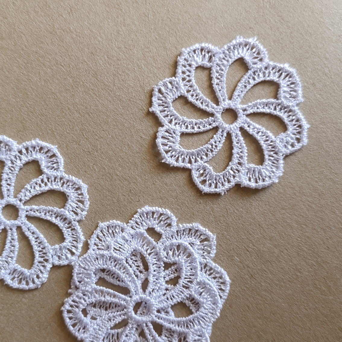 Кружевная салфетка "Цветочек" 5,5см Цвет Белый