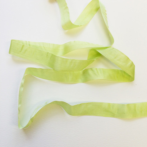 Лента шёлковая 13 мм. Цвет светло-салатовый