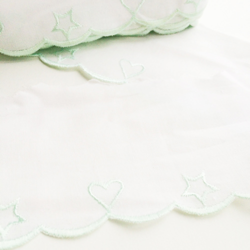 Шитьё 8 см с вышитым краем, мятныезвёздочки и сердечки (№16)