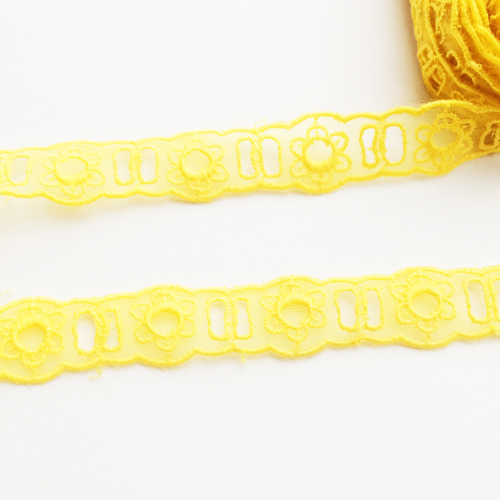Кружево нейлоновое 18 мм, цвет жёлтый (№29)