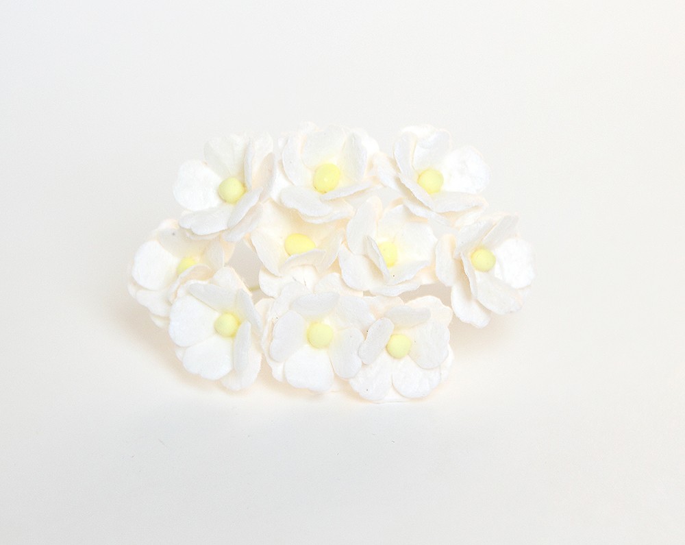 Букет "Цветы вишни 1,5 см" 10 шт Белый