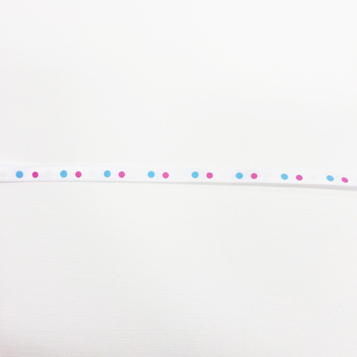 Лента атласная голубые, красные, белые точки на белом, 6 мм