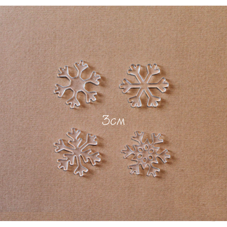 Украшение "Акриловые снежинки 3 см 4 штуки"